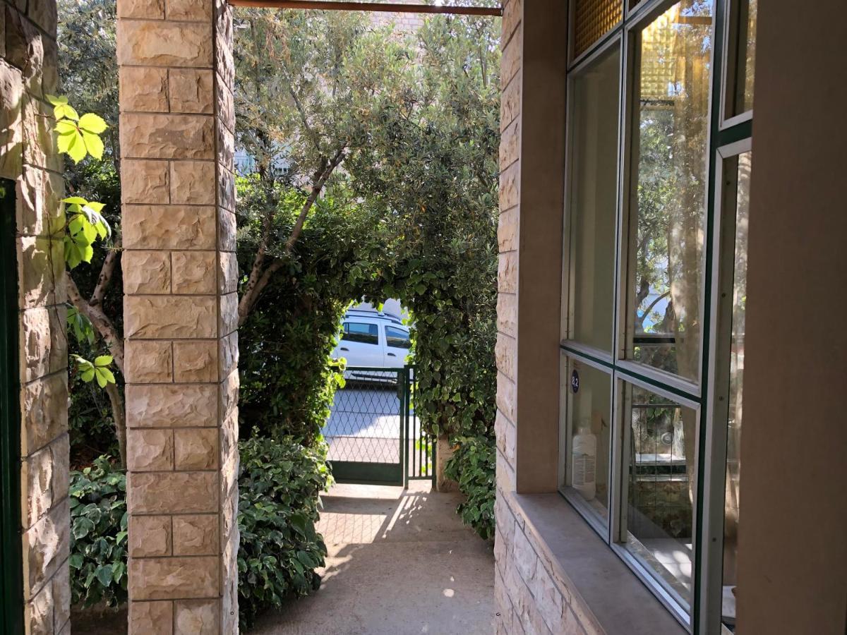 Garden Apartman Split Bagian luar foto