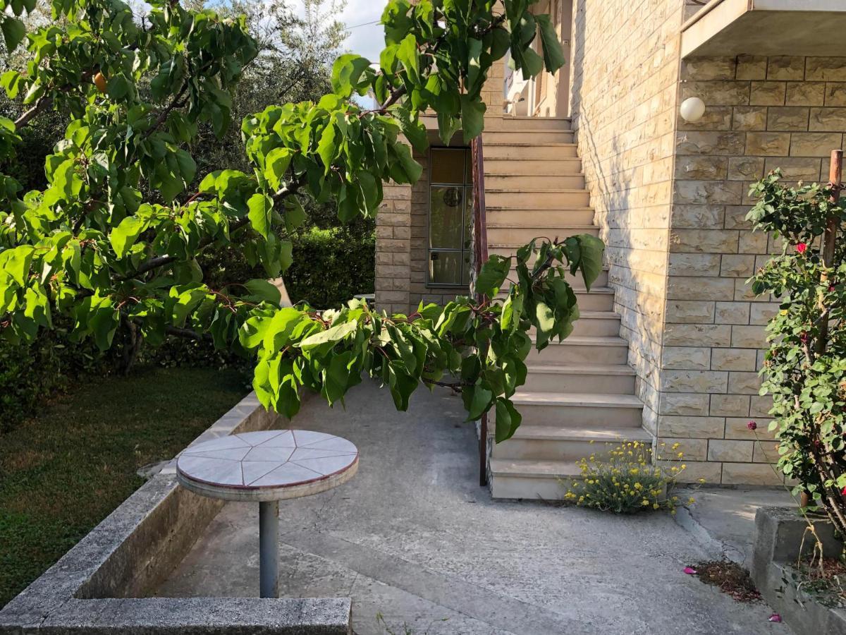 Garden Apartman Split Bagian luar foto