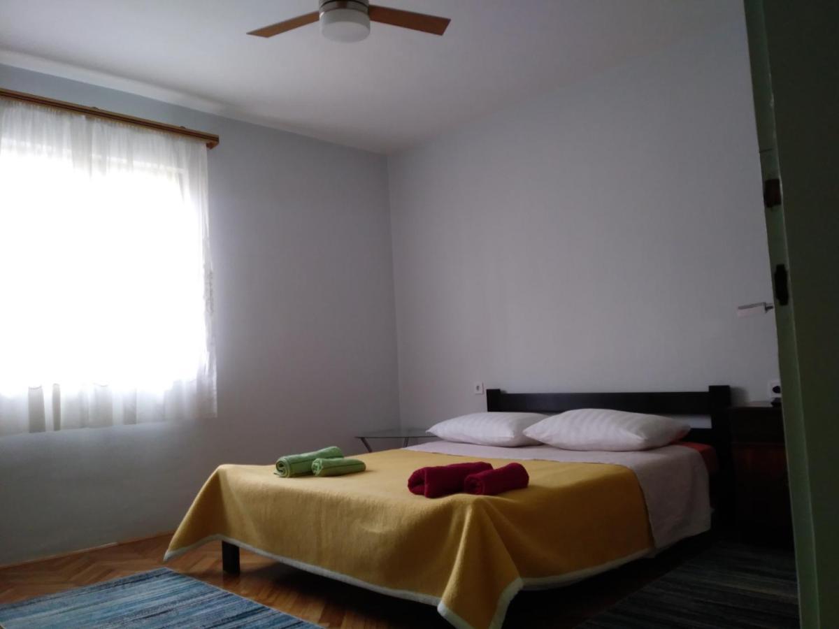 Garden Apartman Split Bagian luar foto
